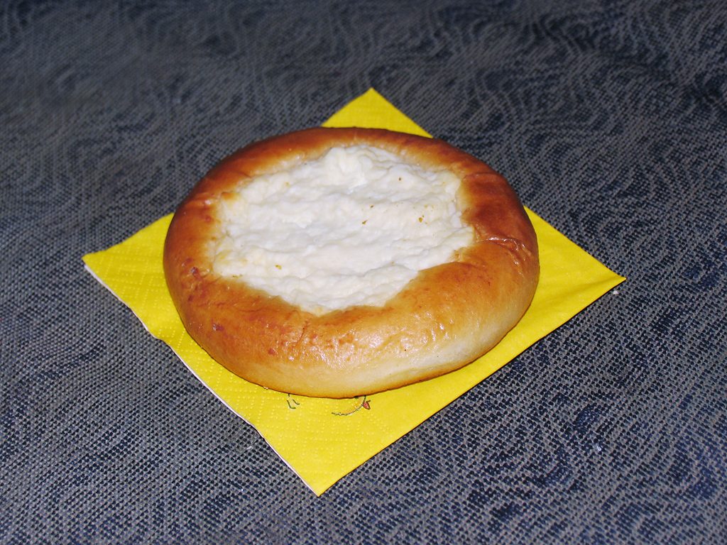 Vatrushkas recién horneadas